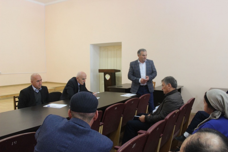 Вопрос эффективности использования средств  государственной поддержки сельскохозтоваропроизводителями  обсудили в Карабудахкентском  районе