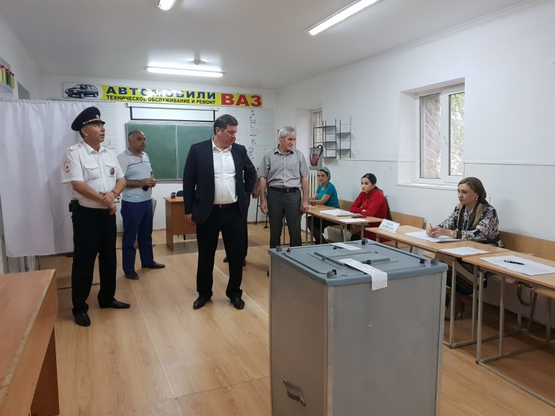 Сегодня, 9 сентября 2018 года, в Единый день голосования в Карабудахкентском районе проходят выборы в представительные органы муниципальных образований поселений