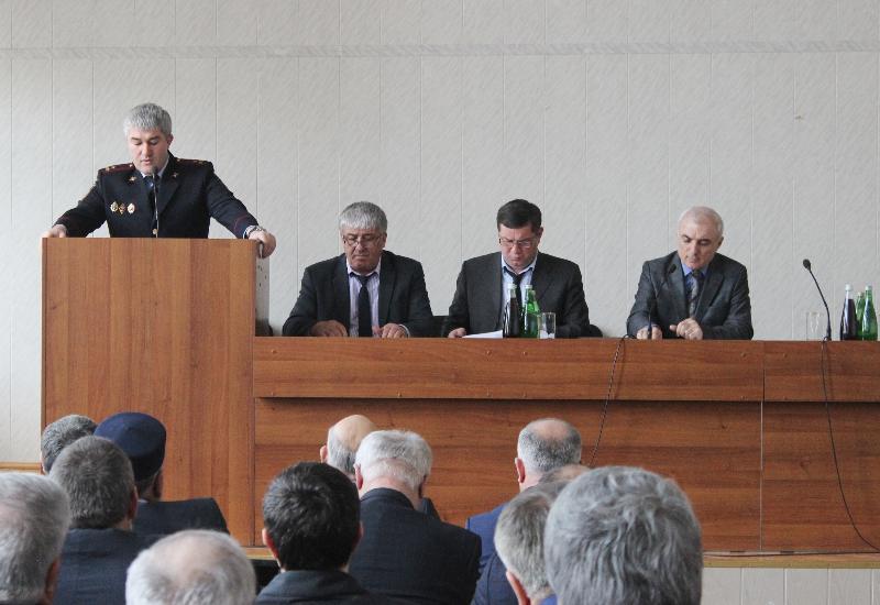 В Карабудахкентском районе прошла очередная сессия Собрания депутатов
