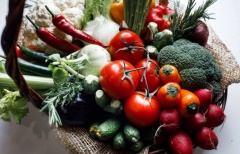 В Дагестане начали дешеветь овощи тепличного производства 