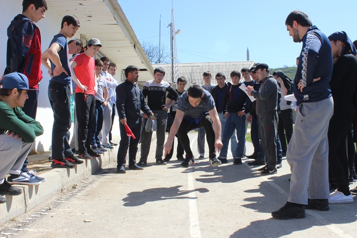 В Карабудахкенте прошла подготовка выпускников образовательных учреждений к сдаче ГТО