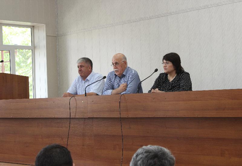 Около 200 членов участковых избирательных комиссий Карабудахкентского района прошли тестирование на знание избирательного законодательства