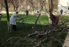 В Карабудахкентском районе продолжаются массовые акции по уборке территорий