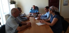 В селении Какашура, помощником прокурора Карабудахкентского района осуществлен выездной прием граждан. 