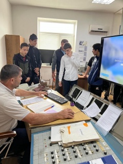 Учащимися 9 класса Карабудахкентской коррекционной школы в целях профориентации   посетили  Россети Карабудахкентского района.
