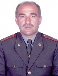  Абдулмалик Магомедов - герой России.