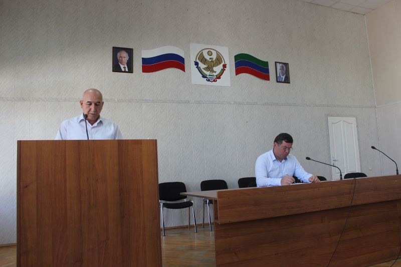 В Карабудахкентском районе обсудили  исполнение  бюджета.