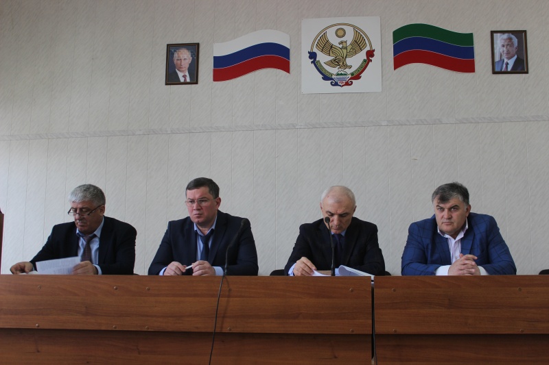 В Карабудахкентском районе состоялась 25-я сессия Собрания депутатов МР «Карабудахкентский район» третьего созыва.