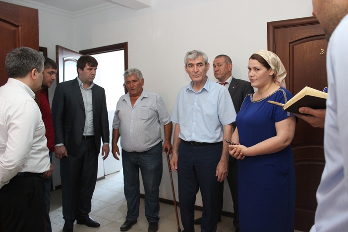 Глава Минтруда Дагестана Расул Ибрагимов посетил базу отдыха для инвалидов-ампутантов