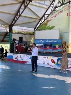 Накануне в РДОЛ "Солнечный берег", расположенный на берегу нашего района прошло мероприятие для детей из Донбасса.