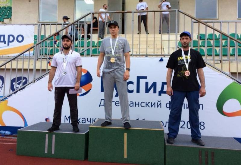 Карабудахкентские спортсмены с успехом выступили на республиканском турнире по стрельбе из лука