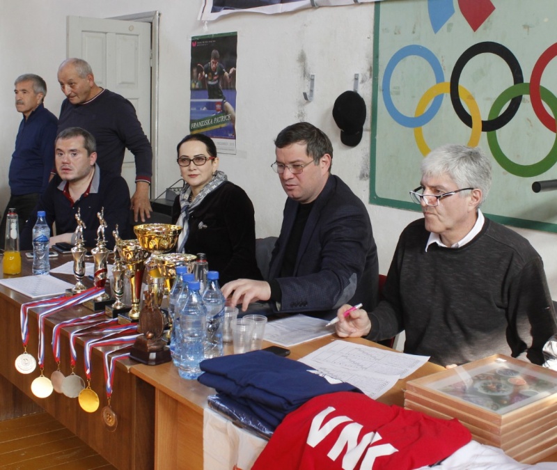 Республиканский турнир по настольному теннису состоялся в селе Уллубийаул Карабудахкентского  района.