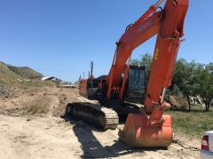В Карабудахкенте ведутся работы по восстановлению разрушенного моста «Гьасан-кёпюр»