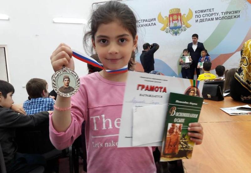 Ученица Параульской СОШ № 3 заняла призовое место на республиканском турнире по шахматам!