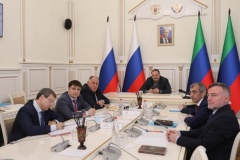 Заседание Оперштаба по развитию экономики под председательством главы РД Сергея Меликова