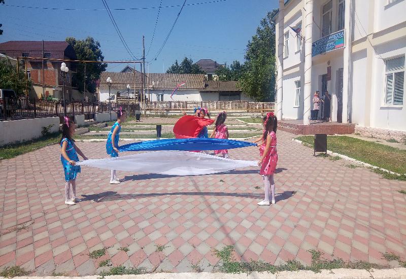 День Государственного флага отпраздновали в Карабудахкентском районе