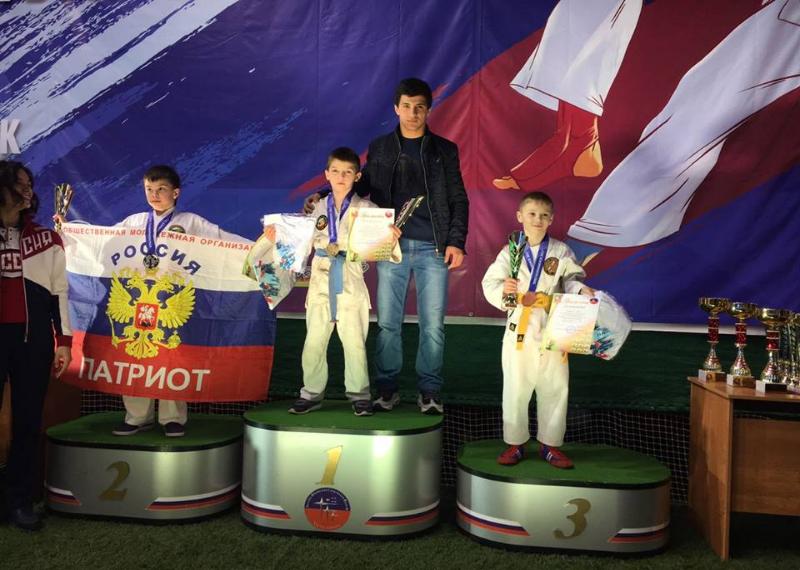 Борцы из Карабудахкентского района стали победителями и призерами на Всероссийском турнире АРБ