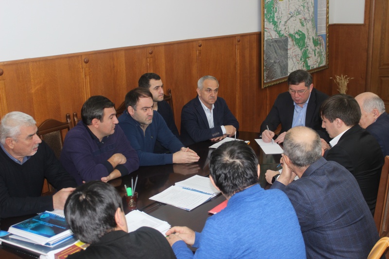В Карабдахкентском районе прошло совместное совещание с представителями филиала ФГБУ «ФКП Росреестра» по РД