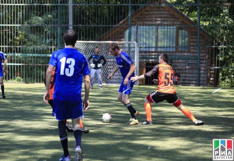 Пять матчей проходят во втором туре чемпионата Дагестана по мини-футболу