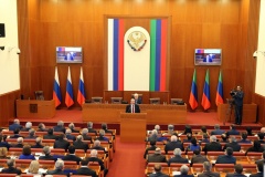 Рамазан Абдулатипов выступил с ежегодным Посланием Народному Собранию Дагестана